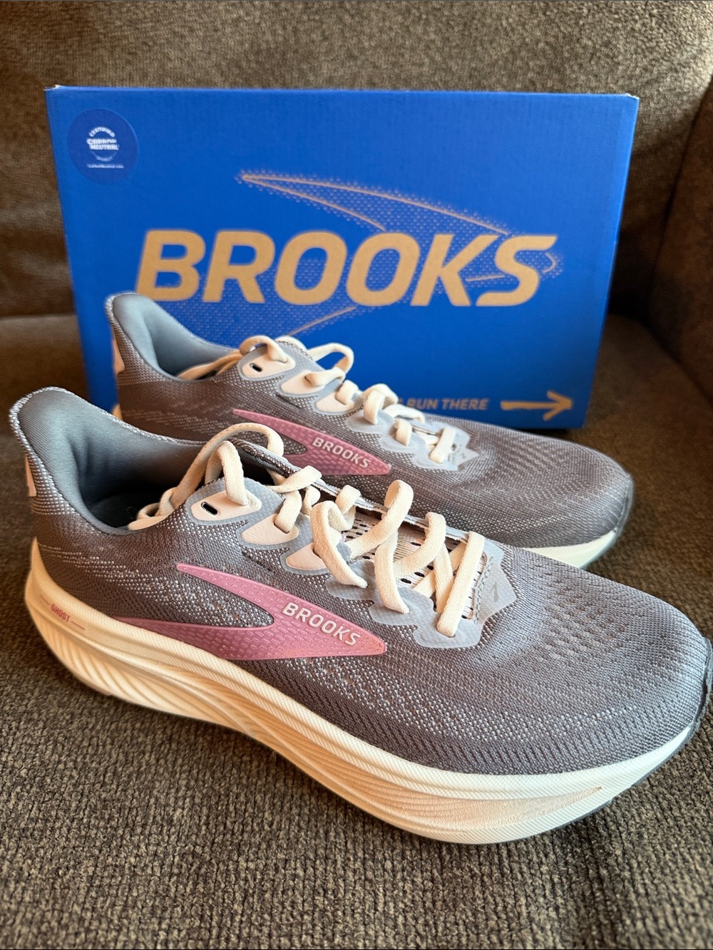 Brooks Ghost 17